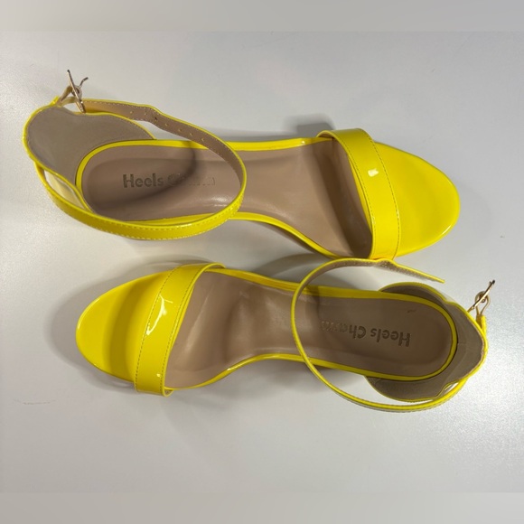 Yellow Chunky Block Heel Sandals (Open Toe Ankle Strap) - Picture 4 of 9